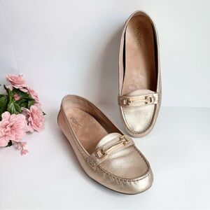 VIONIC Kenya Orthotic Metallic Gold Pebbled Leather Hosrsebit Flat Loafers